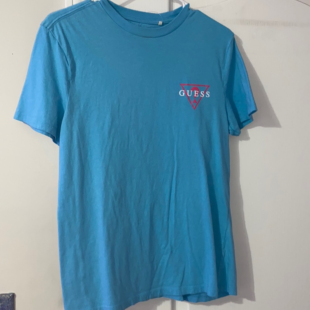 Blue guess tee shirt